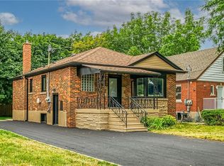 174 E 34th St, Hamilton, ON L8V 3W6