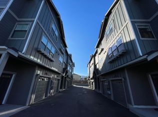 1201 & 1205 32nd St, Anacortes, WA 98221