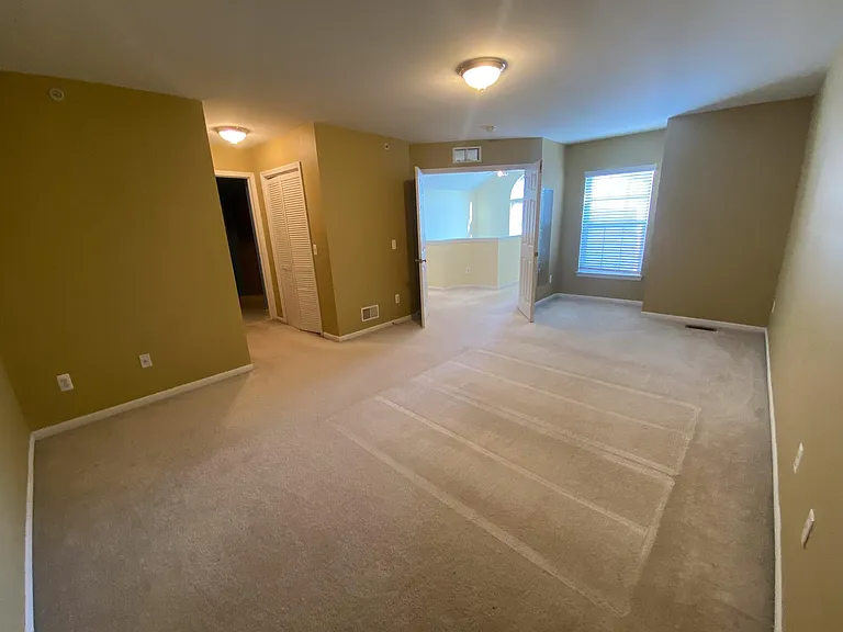 8315 Town Ctr #8315 — Photo 36