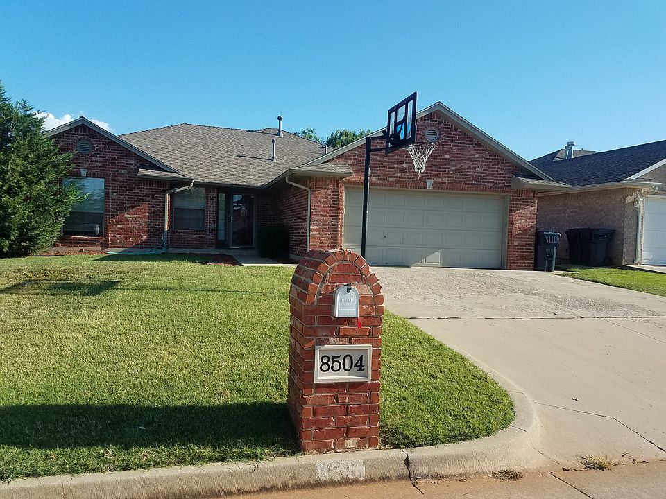 1st image of 8504 SW 37th St