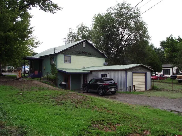 385 N 3rd Street, Hotchkiss, CO 81419