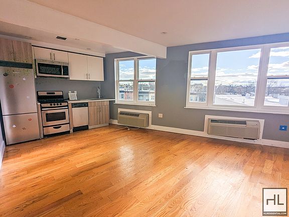 2nd image of 1666 Broadway #4B