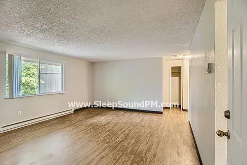 691 Molalla Ave #15 Photo 1