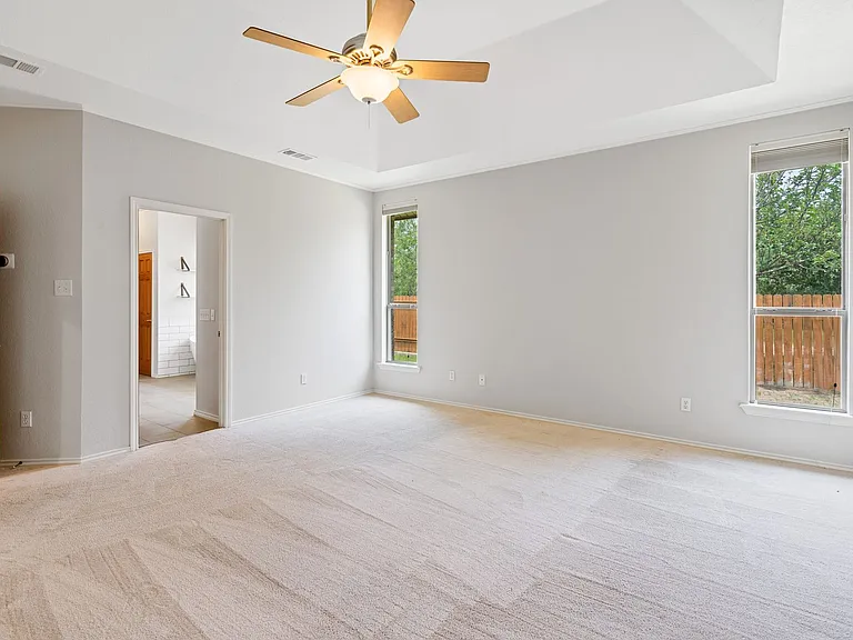 307 Echo Valley Dr — Photo 13