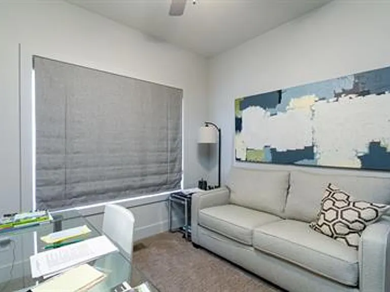 4905 Lake Course Cir #F — Photo 7