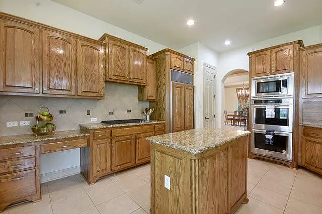 9900 Tree Bend Cv — Photo 15
