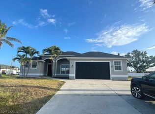 711 NW 2nd Ln, Cape Coral, FL 33993