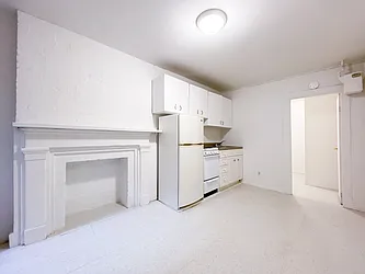 Rented by City Connections Realty