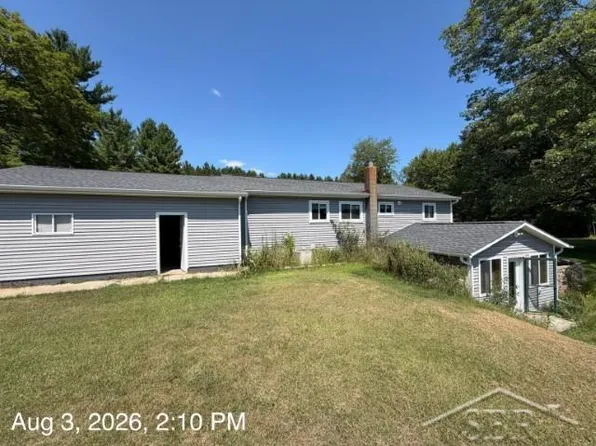 6280 Muma Rd, Gladwin, MI 48624