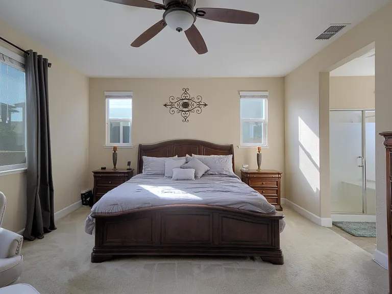 2708 Sweeney Dr — Photo 17