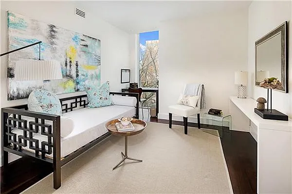 Rented by OOAKB&F INC | media 110