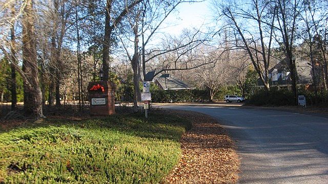 2nd image of 995 Summer Creek Dr