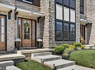 359 Horseshoe Trl, Newtown Square, PA 19073
