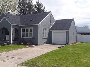 702 W Washington St, Newton, IL 62448