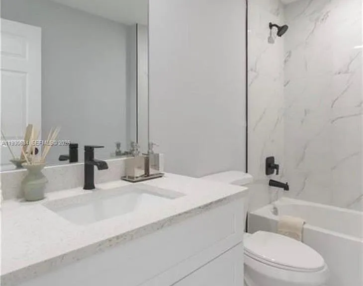 761 Kirkman Ave — Photo 15