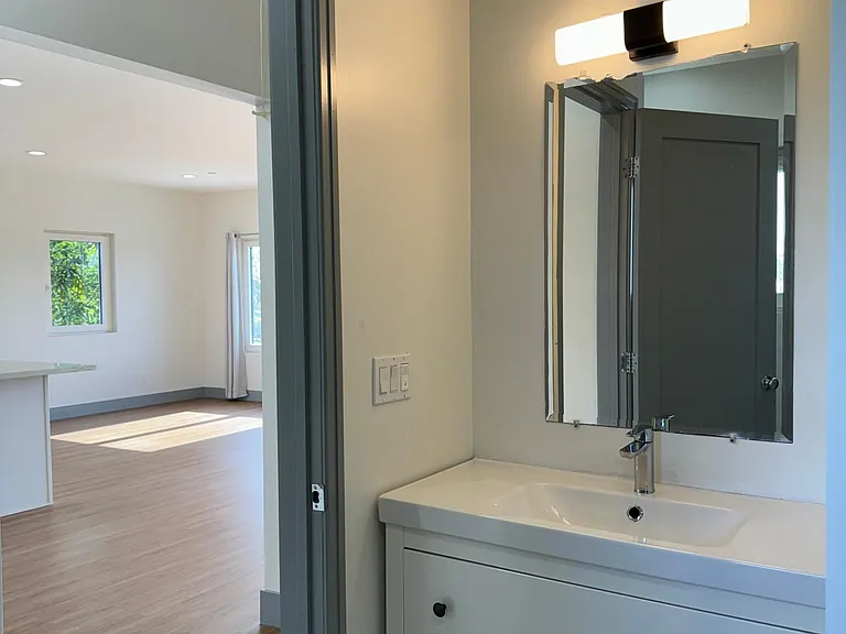14146 Dall Ln — Photo 9