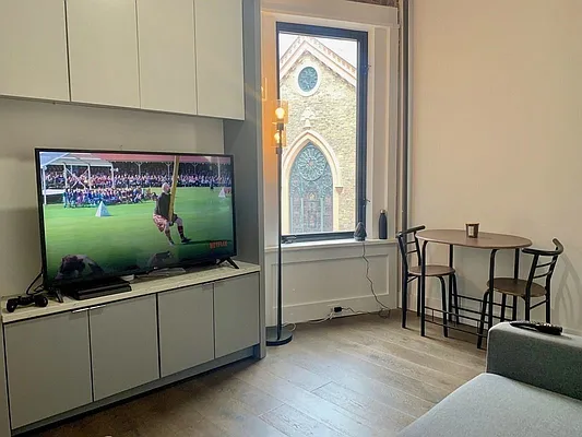 Rented by Besen Partners, LLC | media 15