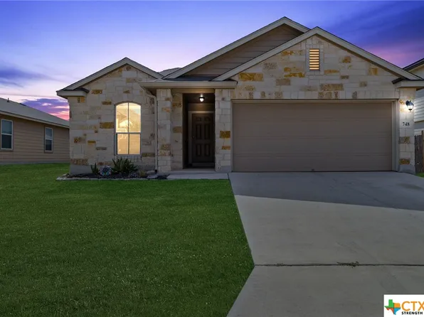 748 Spectrum Dr, New Braunfels, TX 78130