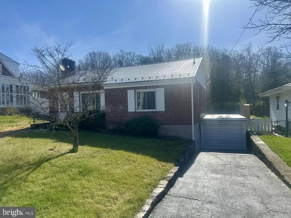 1105 Holland St, Cumberland, MD 21502