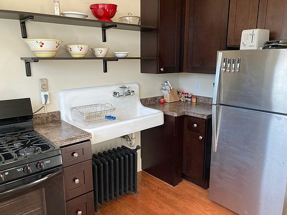 4th image of 730 Pleasant Ave APT 3