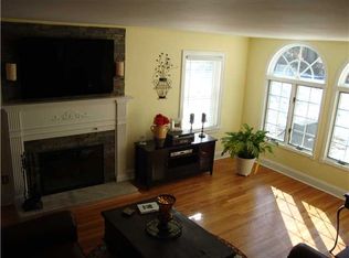 9 Barr Ave, Cornwall On Hudson, NY 12520