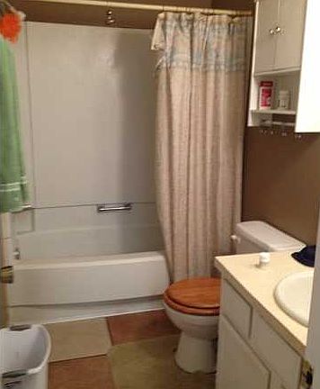 5th image of 1092 Sanibel Ln