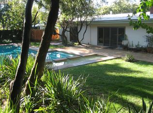 23017 Gainford St, Woodland Hills, CA 91364