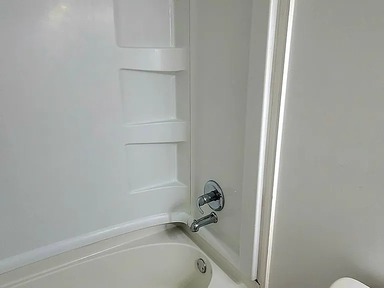 3105 E Marshall St — Photo 16