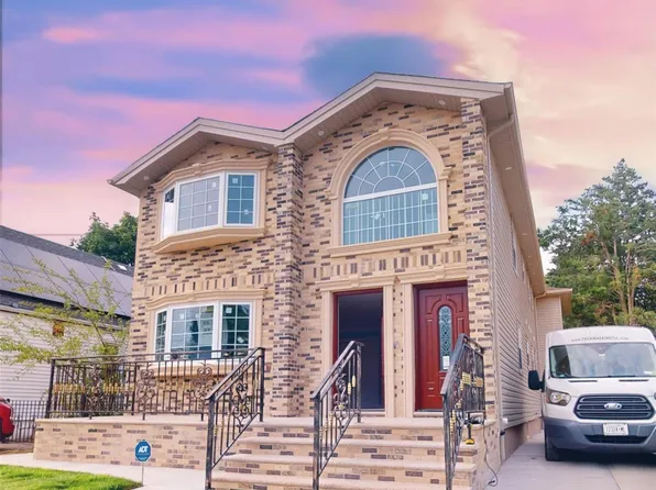 219-31 112th Avenue, Jamaica, NY 11429