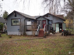 904 W Perry St, Aberdeen, WA 98520