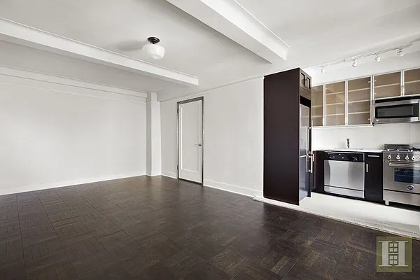 Rented by Halstead Real Estate | media 3