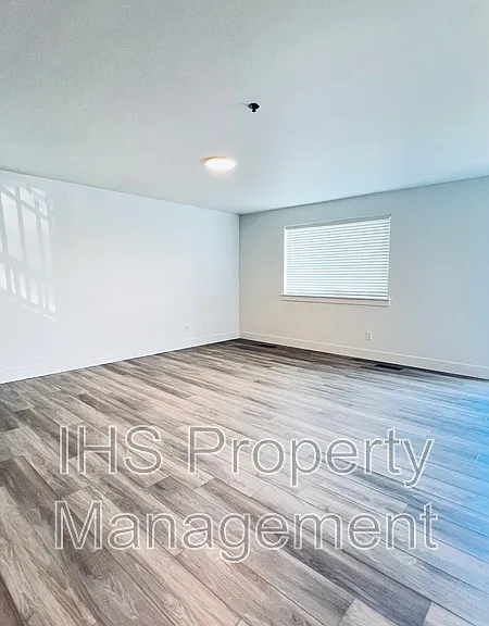485 S 38th Ave #E118 — Photo 19
