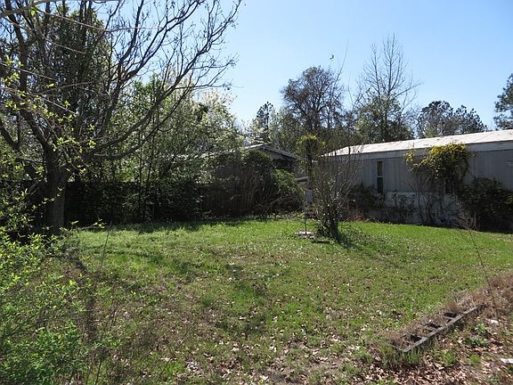 4th image of 405 Bonanza Dr