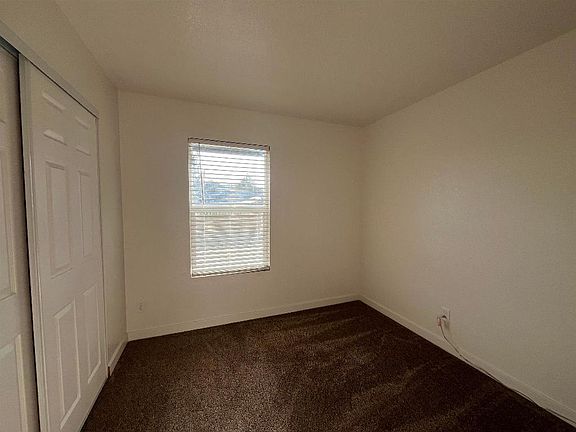 4th image of 813 Sutter St