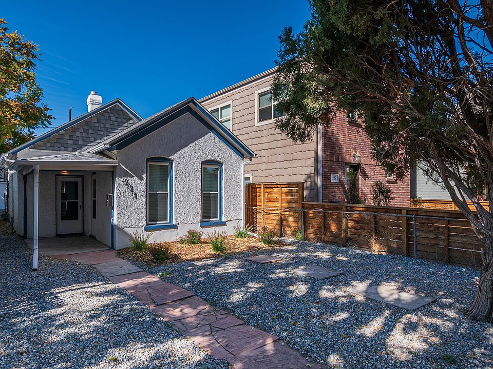 1st image of 221 Galapago St