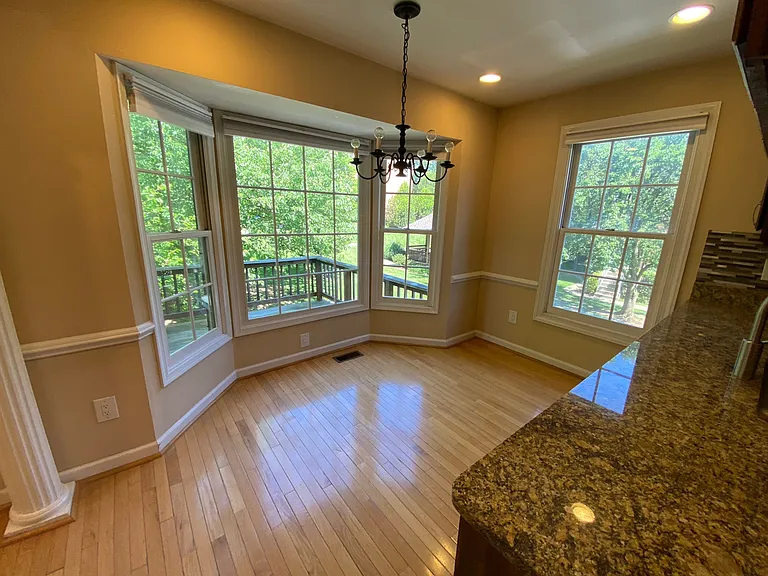 2100 Patty Ln — Photo 11