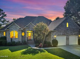 233 S Middleton Drive NW, Calabash, NC 28467