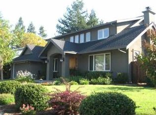 200 Sheila Ct, Moraga, CA
