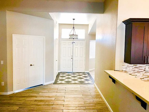 2nd image of 14071 Winnemucca Trl