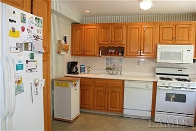 4th image of 11 Scenic Cir #11