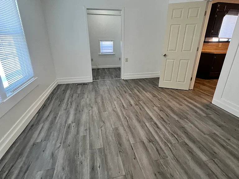 807 W Ragan St — Photo 11