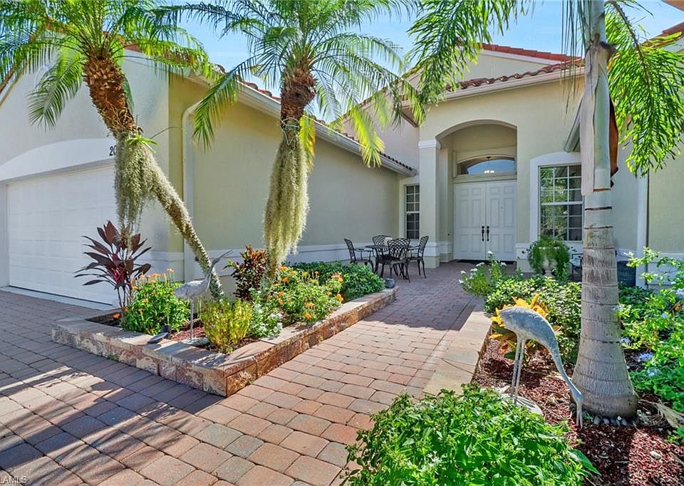 1st image of 20520 Foxworth CIR