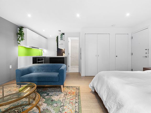 5th image of 86 Essex St APT 1A