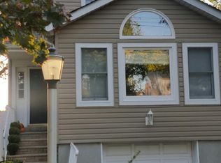 224 Gower St, Staten Island, NY 10314