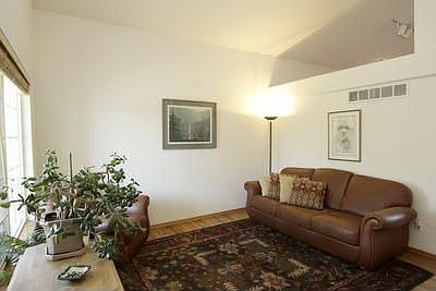 5th image of 1348 Lambert Cir