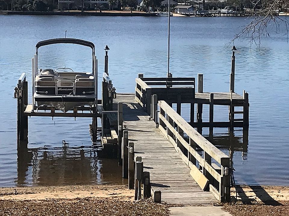 1307 Taw Caw Dr, Summerton, SC 29148 Zillow