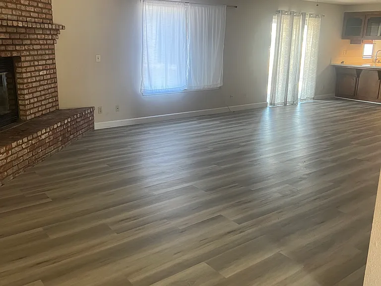 19092 Siesta Dr — Photo 2