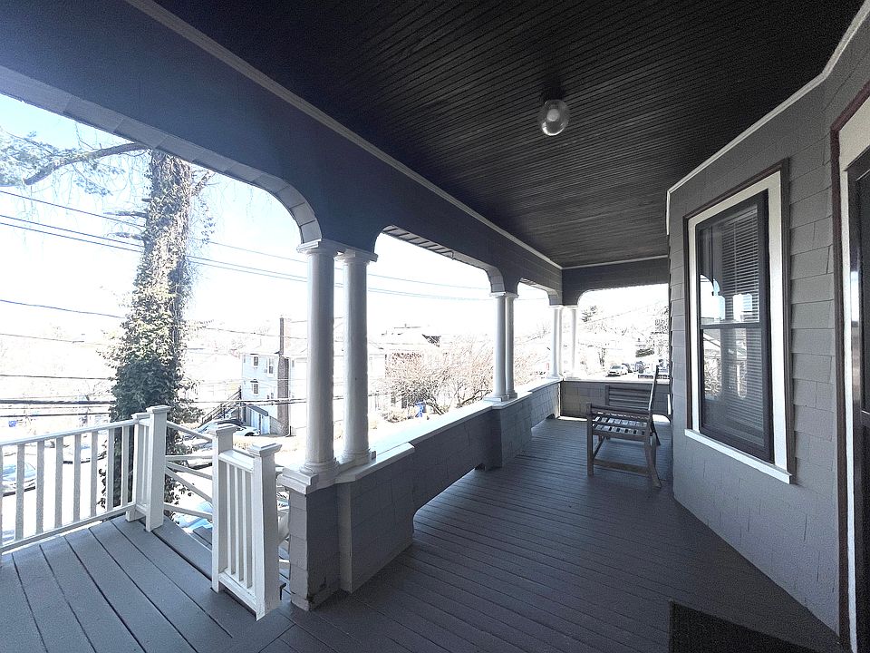 Porch for apartment's use