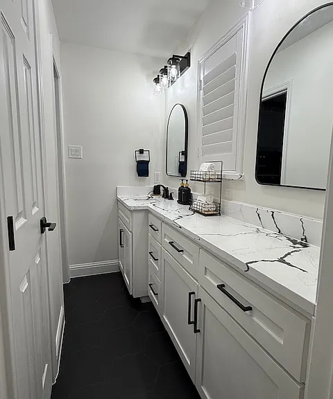 3185 Darvany Dr — Photo 4