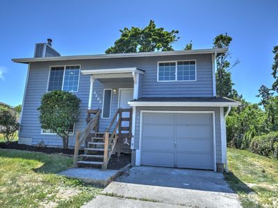 3583 E R Street, Tacoma, WA, 98404